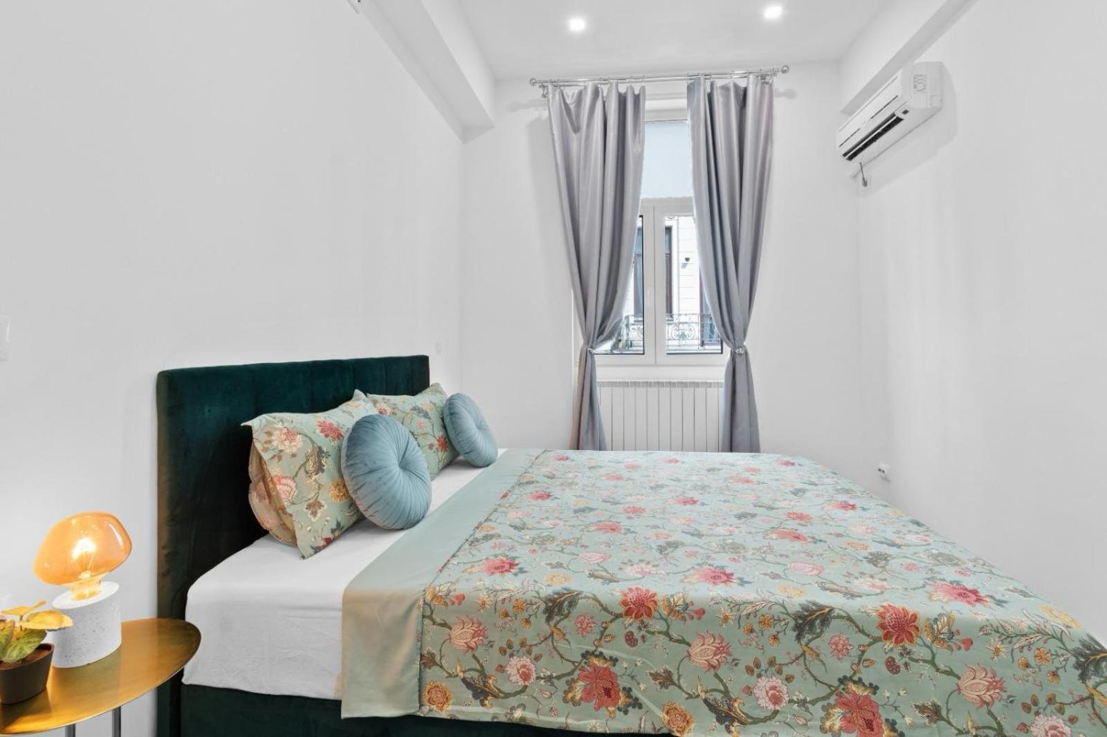 Old Town Fun & Spa Bukareszt Zewnętrze zdjęcie